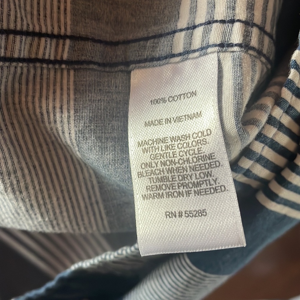 Express button down long sleeve - Picture 4 of 4